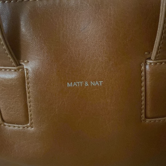 Matt and Nat Brown Purse with shoulder strap - Picture 2 of 7